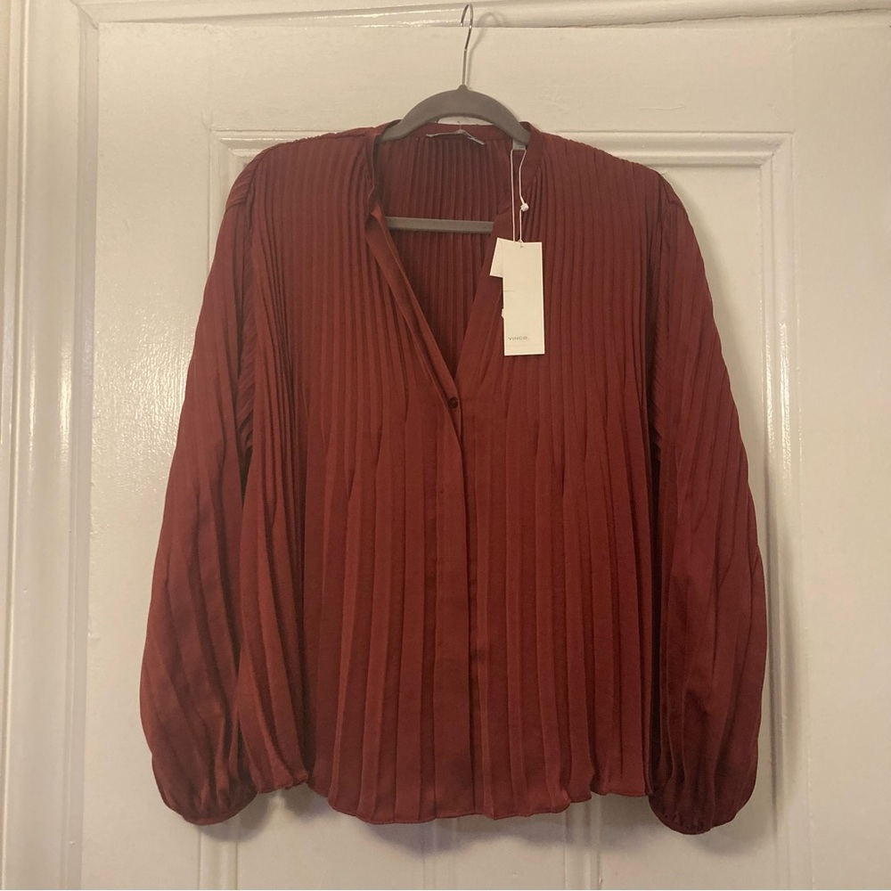 NWT VINCE CHEVRON PLEATED WOMEN BLOUSE SIZE S $295 - Picture 5 of 8